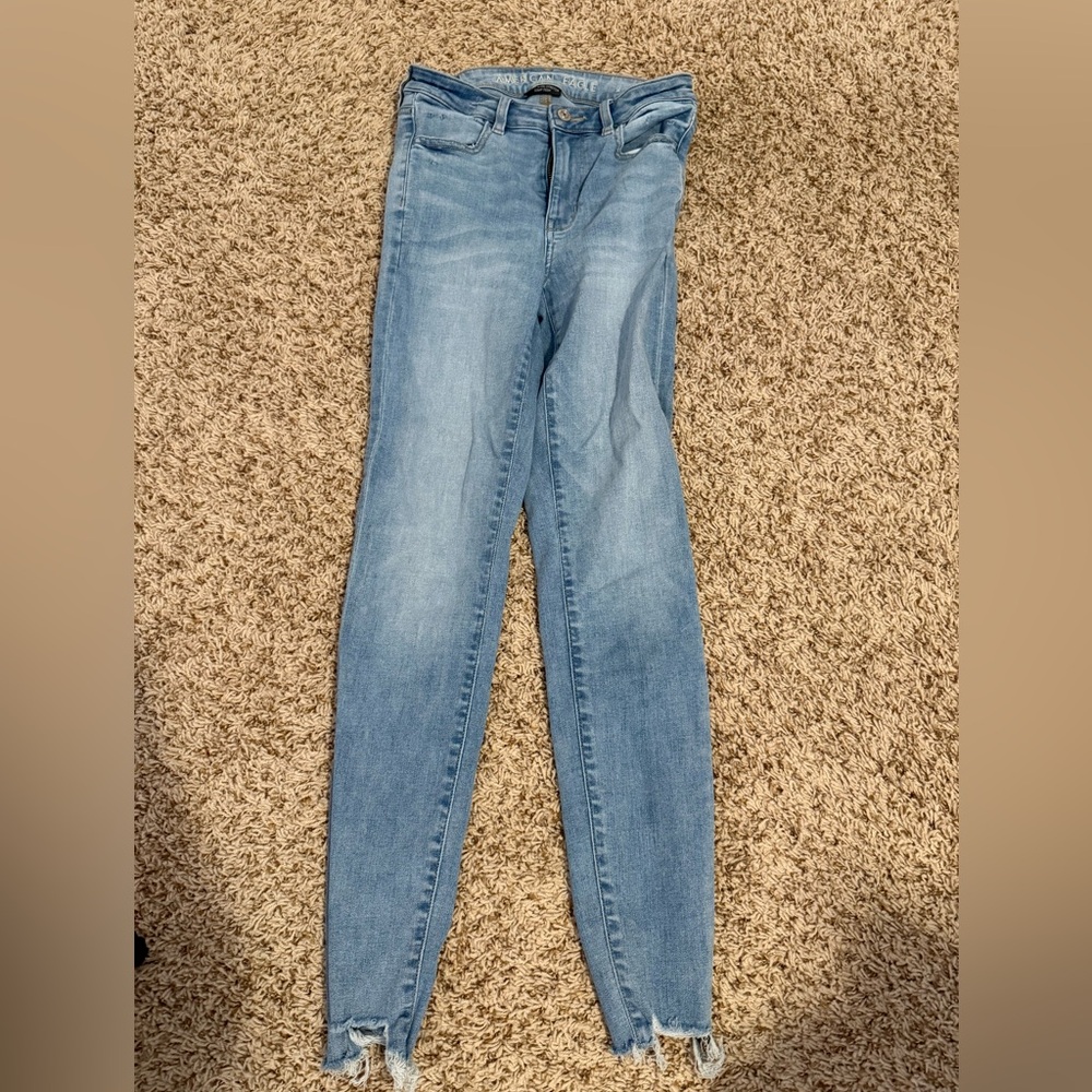 American Eagle Women's Light Blue Jeans
